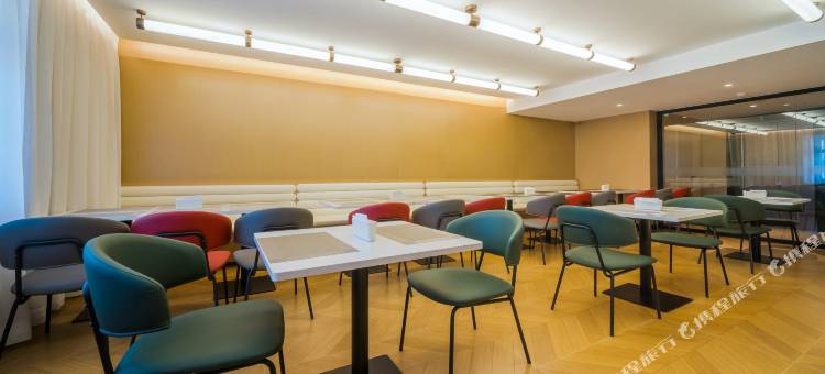 白玉兰酒店(包头万达广场正翔国际店)图片