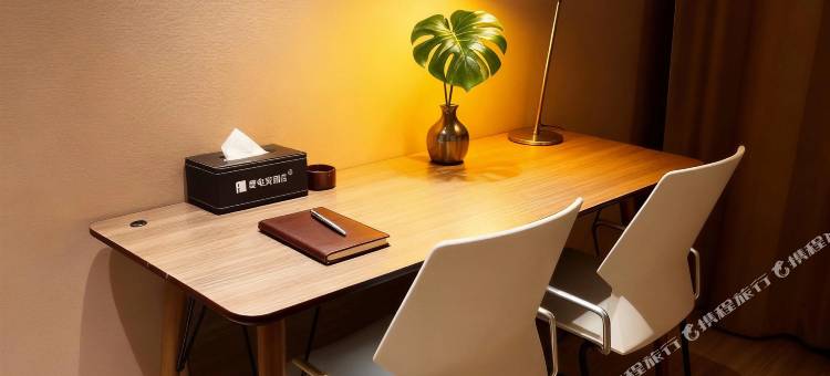 爱电竞酒店(潍坊火车站泰华城店)图片