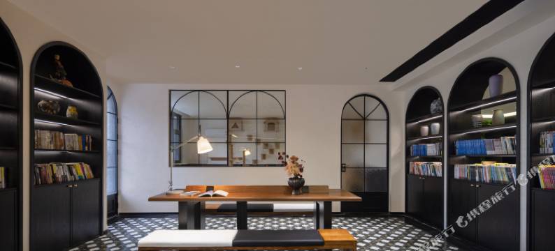 婺源渼呈酒店(婺源站弦高古城文旅街区店)图片