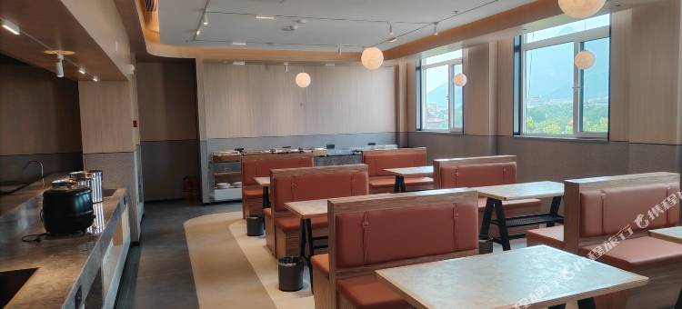 四季智选酒店(泰安泰山岱庙景区店)图片