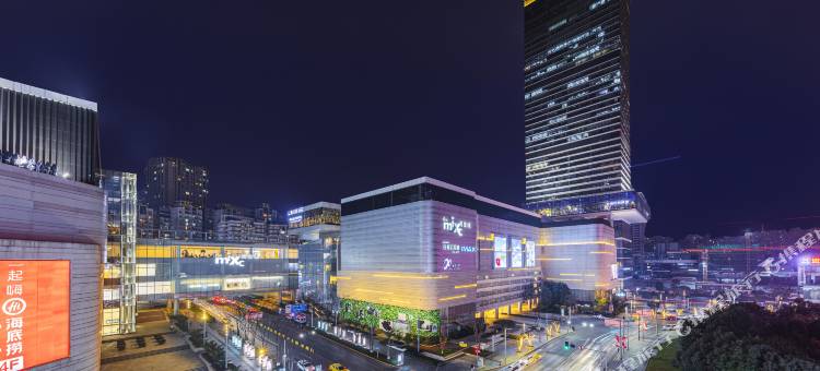 皇象酒店(重庆万象城谢家湾轻轨站店)图片