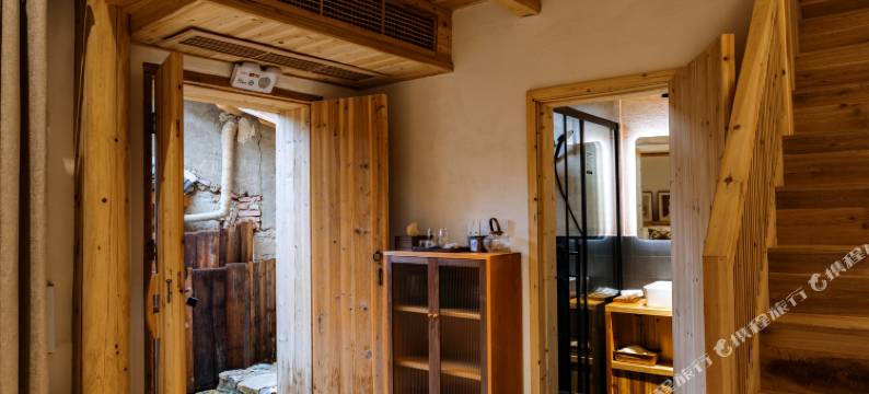 松阳星空下半岭图片