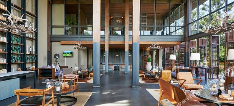 阿塔湖畔度假套房酒店(atta Lakeside Resort Suite)图片