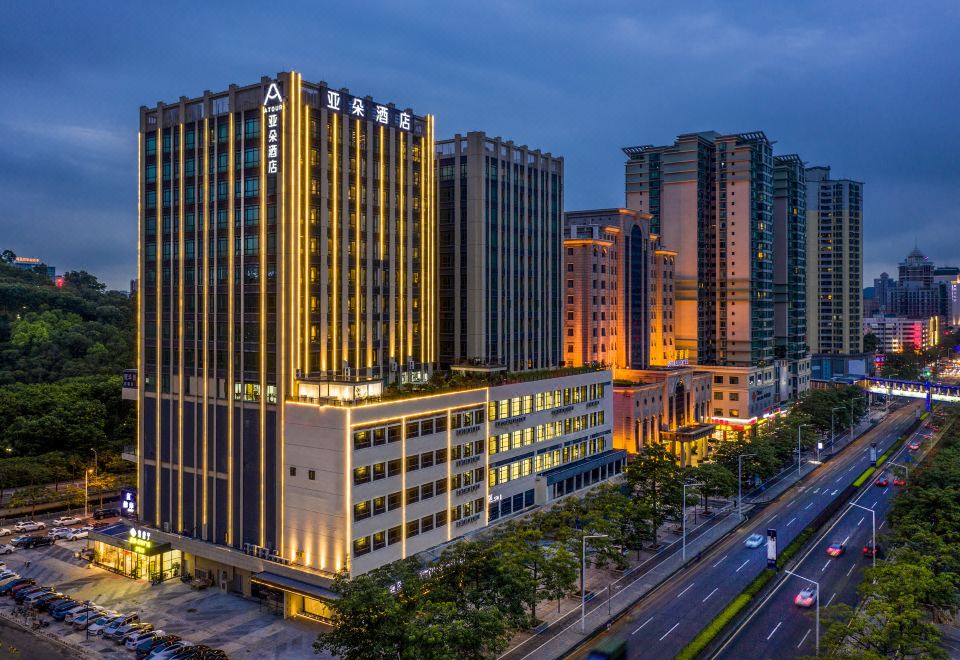 东莞虎门大道亚朵酒店外景图