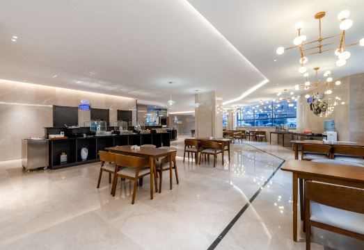 Yilin Hotel Hotel Overview