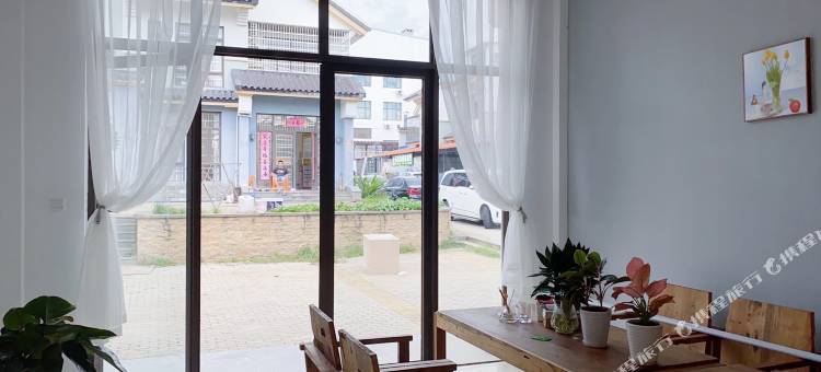 见海美宿(海棠湾免税城店)图片