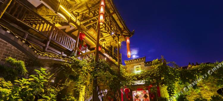 蝶恋花织女阁人文客栈(张家界天门山店)图片