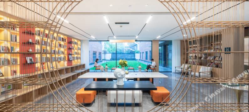 杭州西湖区浙大西溪校区亚朵酒店图片