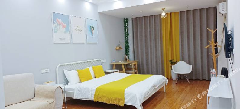 晴天民宿(新乡高铁东站店)图片