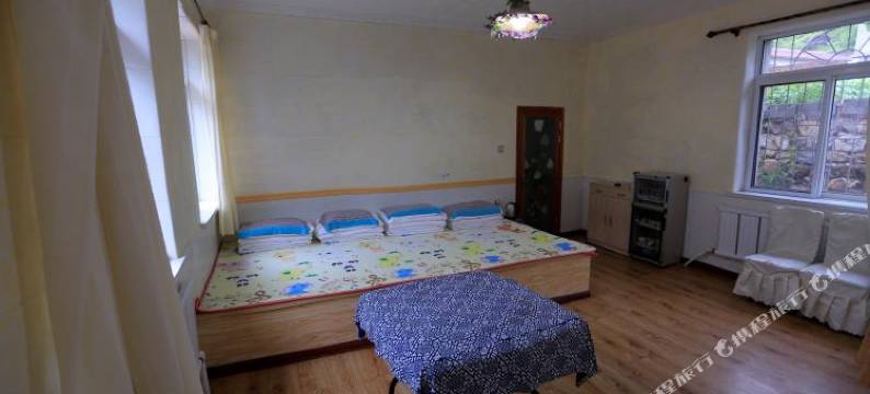 本溪峡谷枫情山庄图片