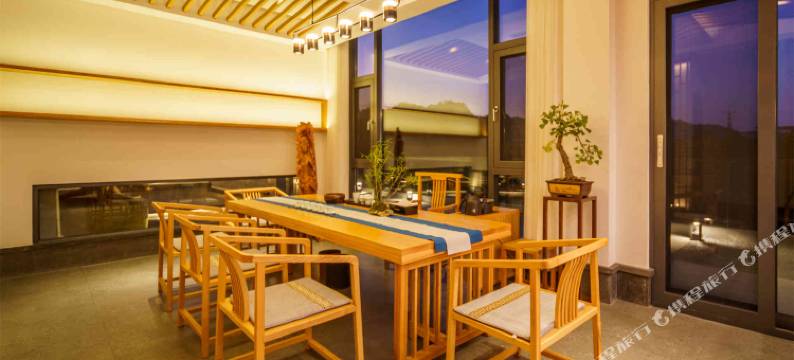 武夷山月伴溪水茶宿图片