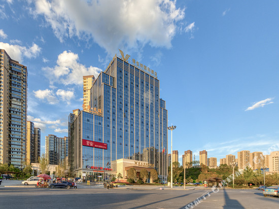 维也纳国际酒店(龙山诚信广场店)