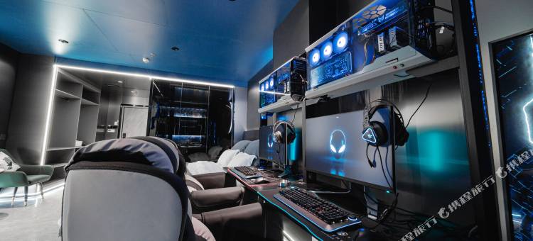 岸异·电竞酒店(林达阳光城美食街店)图片