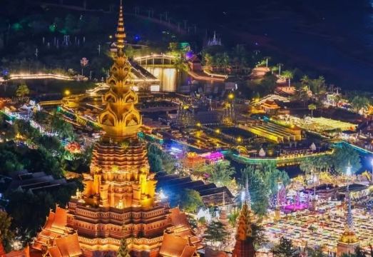 Wanda YI, Suite XishuangbannaHotel Overview