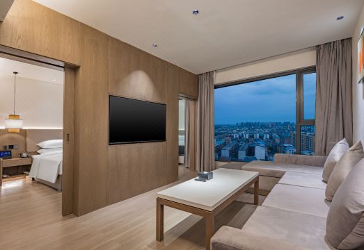 Suizhou Ruicai Hotel Hotel Overview