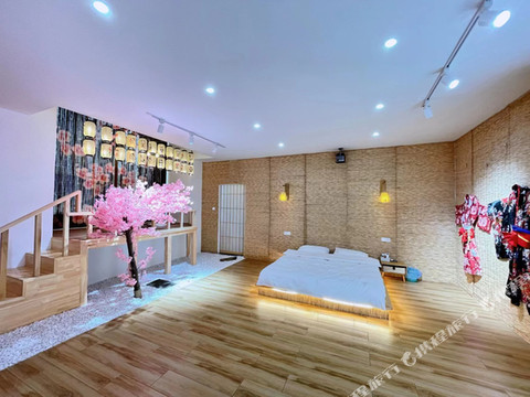 调兵山初白青春客栈