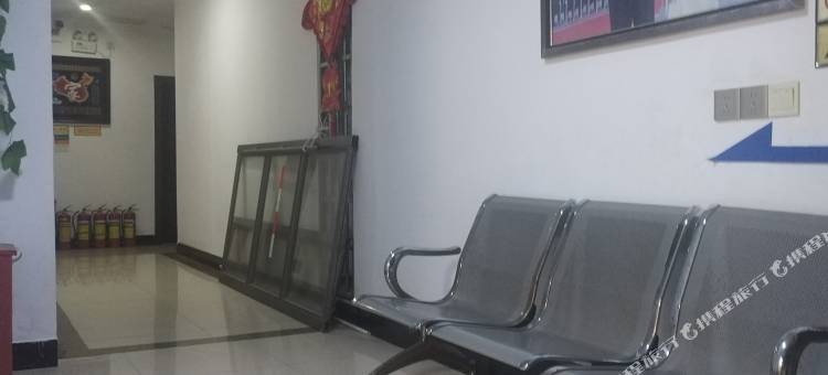 馨梦酒店(中南大学湖南智宸智能化考试中心店)图片