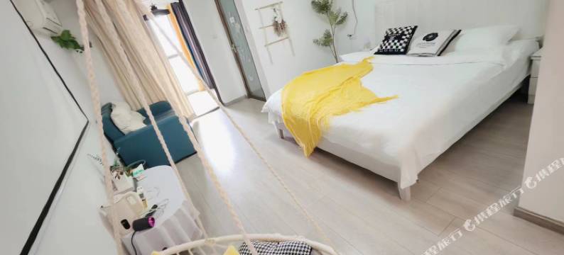 武汉小栖美宿(江汉路步行街店)图片