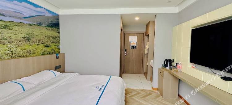 朗牵精品酒店图片