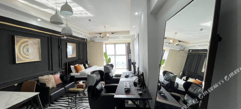 伊瑞克江景电竞影院公寓(柳州地王公馆店)图片