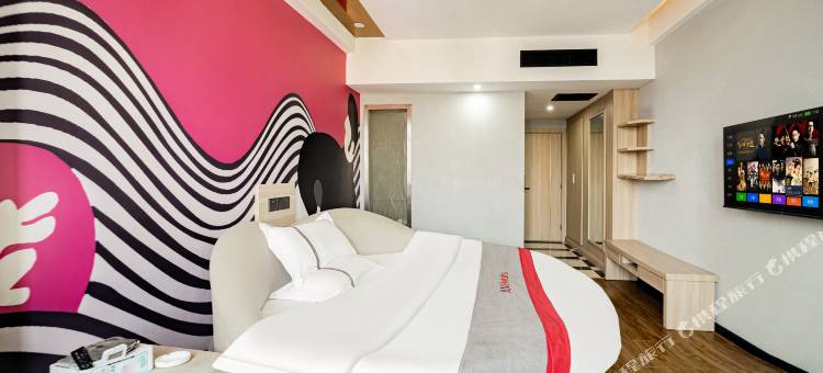 季朵酒店(洞口汽车总站店)图片