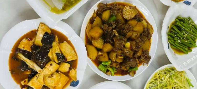 广元雄二避暑山庄图片