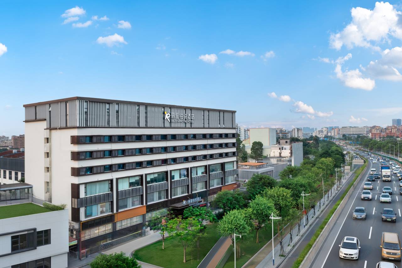 丽呈铂锐酒店(广州白云东平地铁站警官学院店)图片