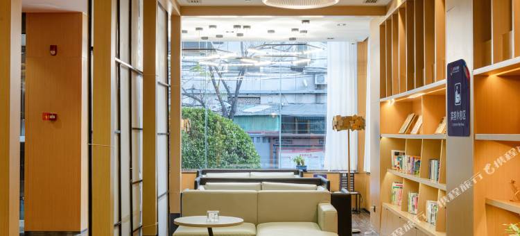 宝石花酒店(北京鸟巢奥体中心店)图片
