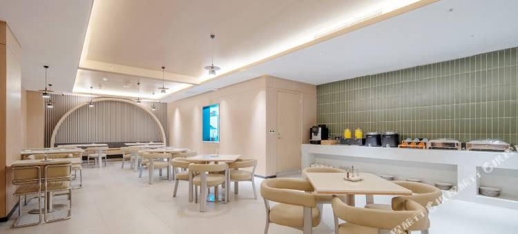 IU酒店(石家庄火车站西广场北国未来城店)图片