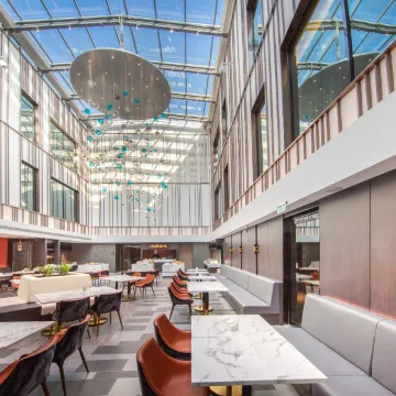 大同东信广场亚朵酒店