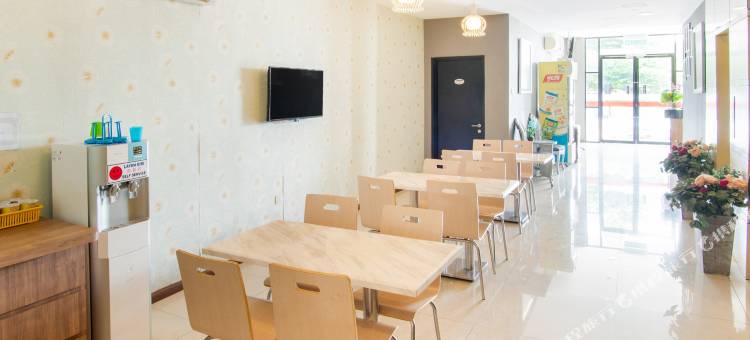 OYO V3 Hotel Nusajaya图片
