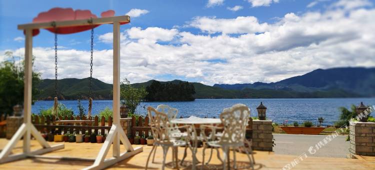 泸沽湖兰亭花苑酒店图片