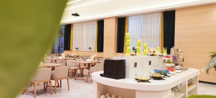 丽呈睿轩酒店(遵义播州马家湾转盘店)图片