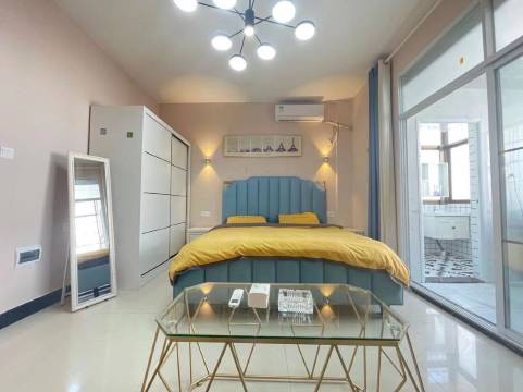 虔宜家主题芳芳民宿(三明路分店)