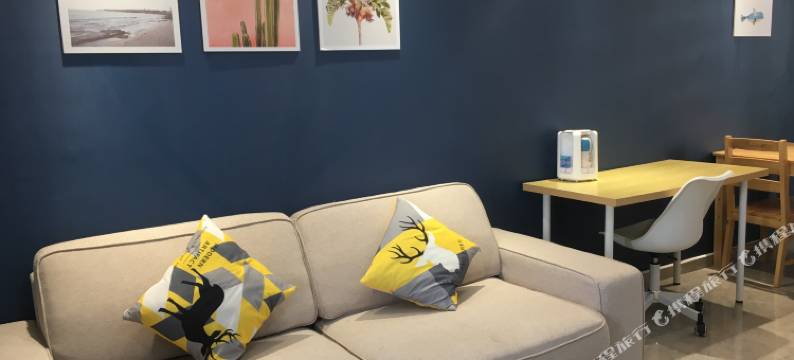 拾涧海公寓(月亮湾店)图片