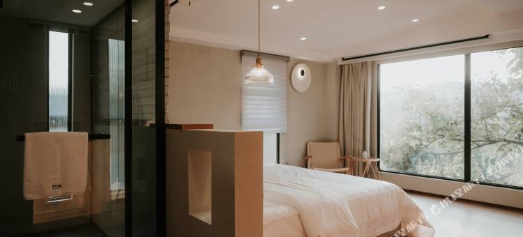 贵阳竹也民宿(花溪公园十里河滩店)图片