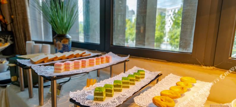 万兴精品酒店(六安银泰百货购物中心店)图片