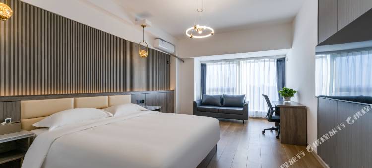 斯维登精品公寓(青岛红岛高新区会展中心店)图片