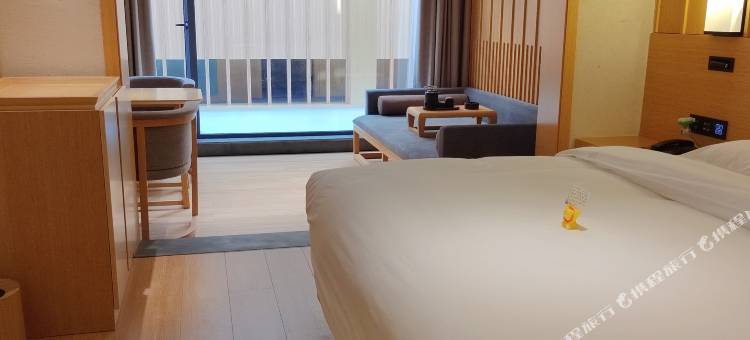 地球村青山云舍(阳朔西街漓江店)图片