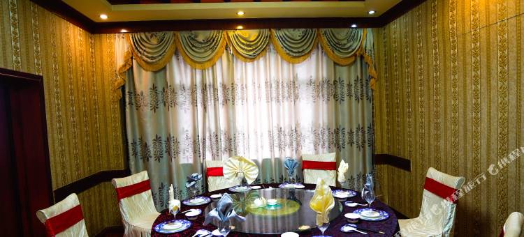 日喀则喜嘎央恰大酒店图片