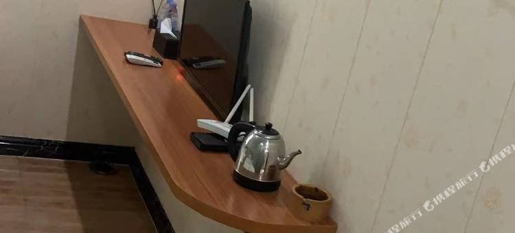 云浮君煌酒店式公寓(广东药科大学店)图片