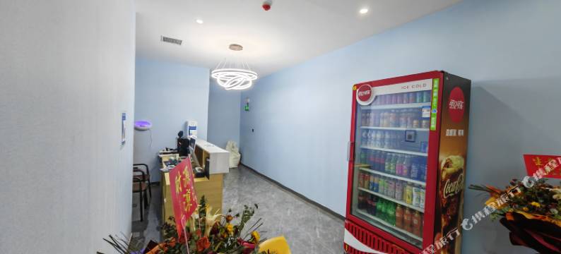 皙朵电竞民宿图片