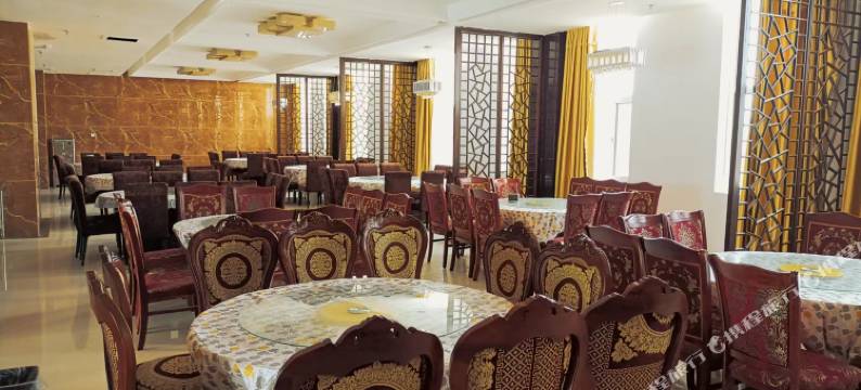 德令哈红晶天大酒店图片