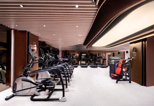 Harbour Plaza Metropolitan ShanghaiHotel Overview