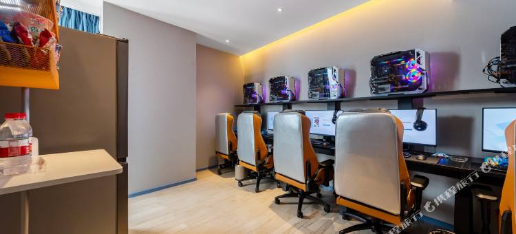 网鱼电竞酒店(广州建华汇大石地铁站店)图片