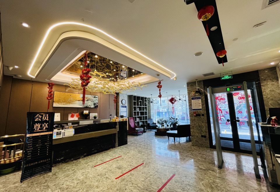 伊宁阳光花城酒店外景图