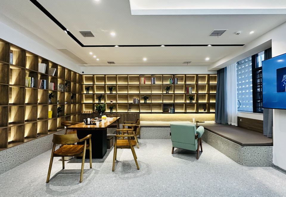 Shangyou Nanhu Lanhu ShanjuOver view