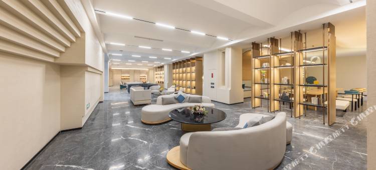 合肥京商商贸城铜陵北路亚朵酒店图片