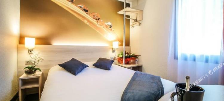 设计酒店 - 莱斯卡勒餐厅(Hotel Inn Design Rochefort)图片