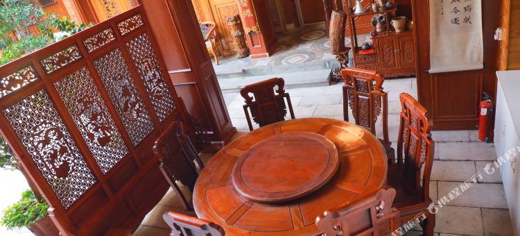 沙坝草堂庭院民宿图片